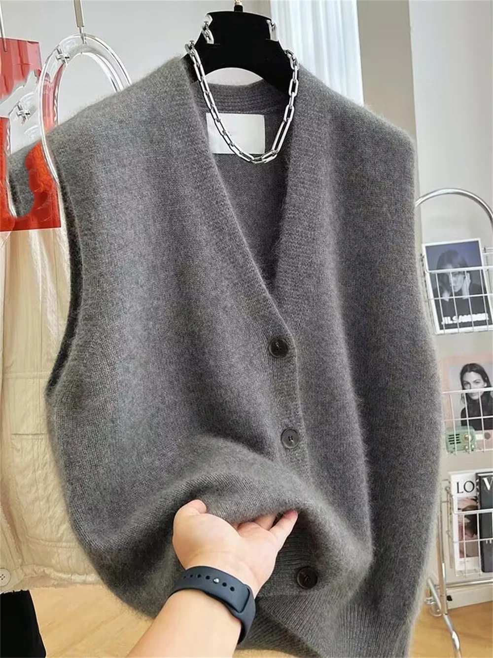 Mantel Rompi Sweter Kerah V Wa - Winter Clothing Trends 2025 ulasan dan harga