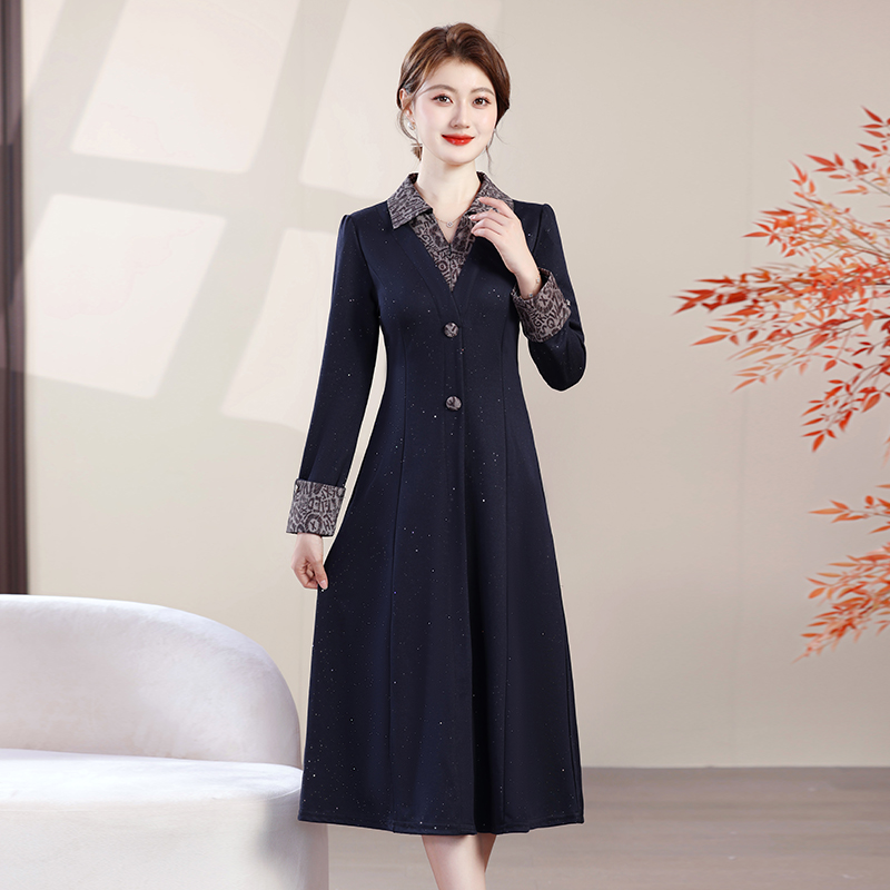 Gaun Wanita Kerah Lipat Model  - Winter Clothing Trends 2025 ulasan dan harga