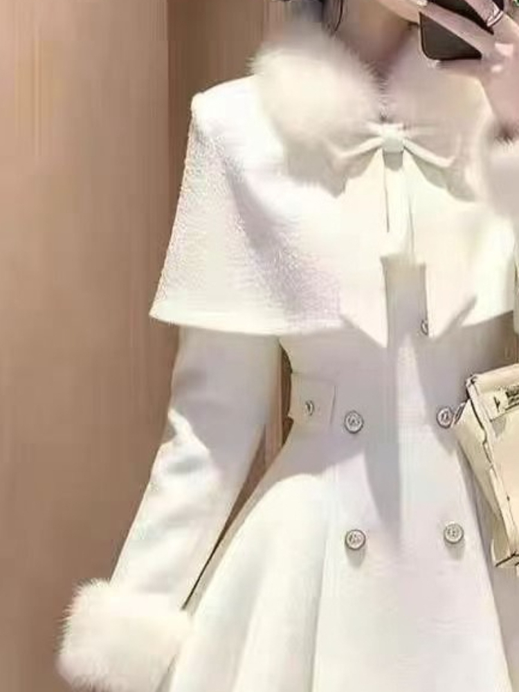 Setelan 2 Potong Wanita Gaya V - Winter Clothing Trends 2025 ulasan dan harga